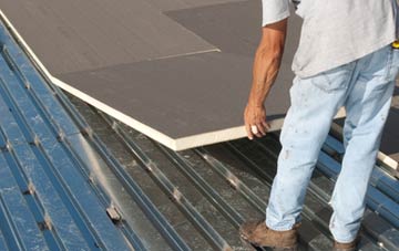 benefits of insulating Carmavy flat roofing